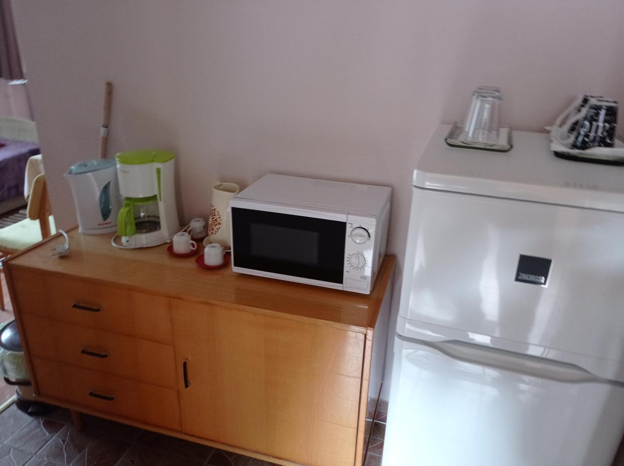 Partifecske Vendeghaz Hotel Tiszafured Bagian luar foto