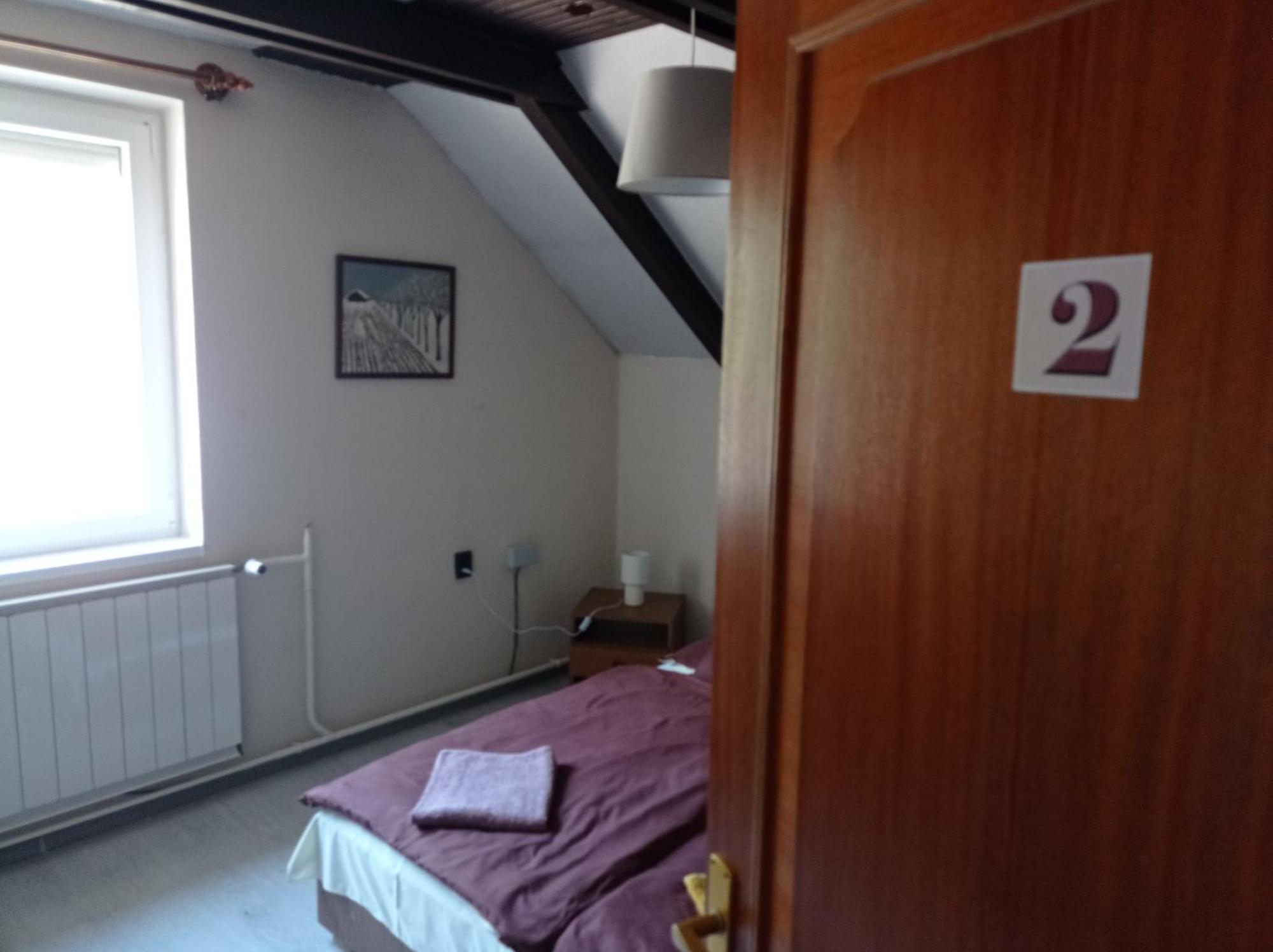 Partifecske Vendeghaz Hotel Tiszafured Bagian luar foto